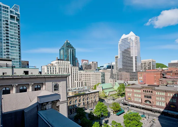 Le Square Phillips & SuitesHotel Montreal